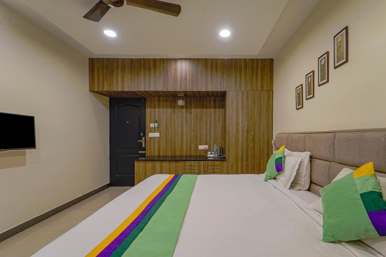 Treebo Elan Hotel Chennai Exterior photo